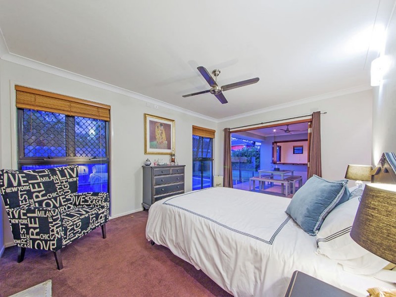 9 Paperbark Place, Wakerley QLD 4154