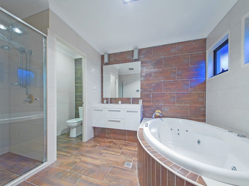 9 Paperbark Place, Wakerley QLD 4154