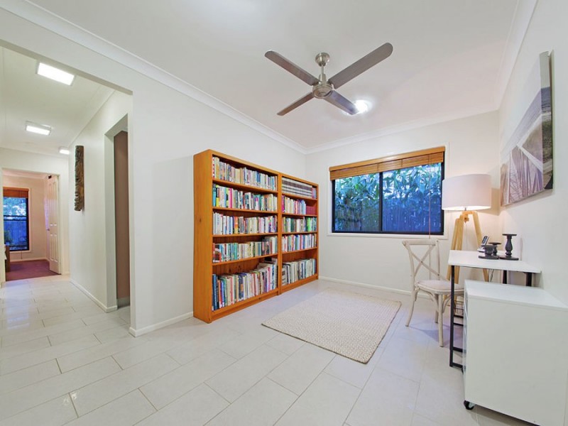 9 Paperbark Place, Wakerley QLD 4154