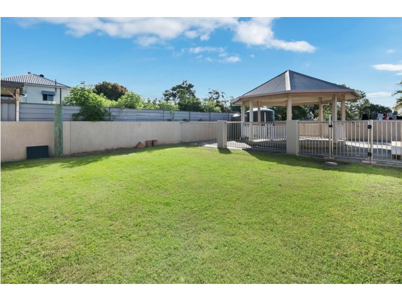 2324 Wynnum Rd, Wynnum QLD 4178