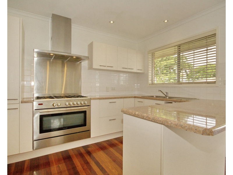 28 Duval Street, Wynnum West QLD 4178
