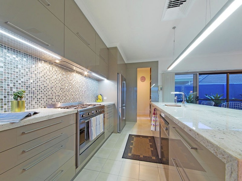 6 Goulburn Street, Wakerley QLD 4154