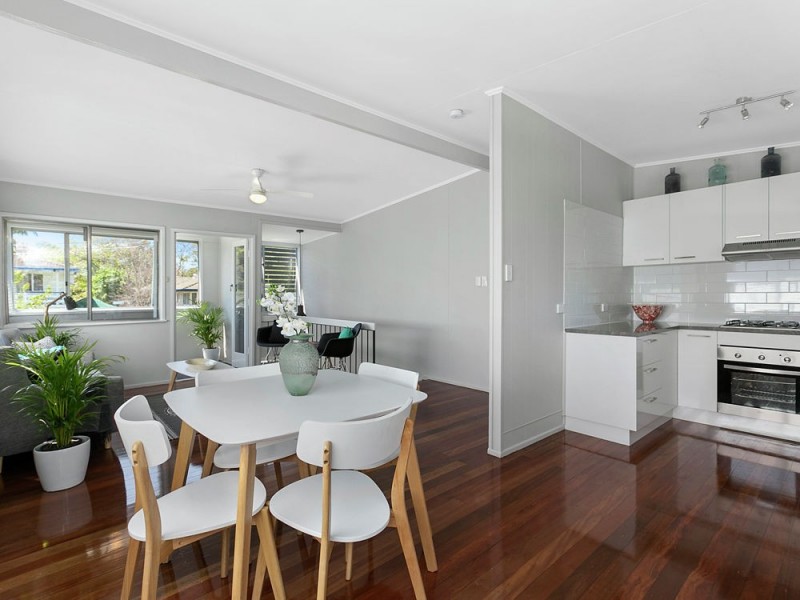 54 Meilandt Street, Wynnum QLD 4178