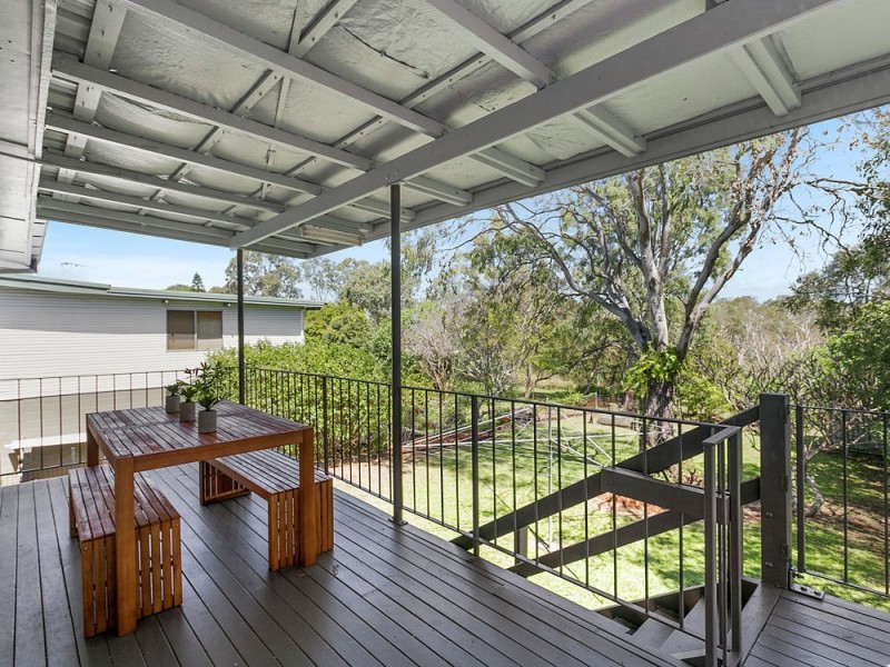 54 Meilandt Street, Wynnum QLD 4178