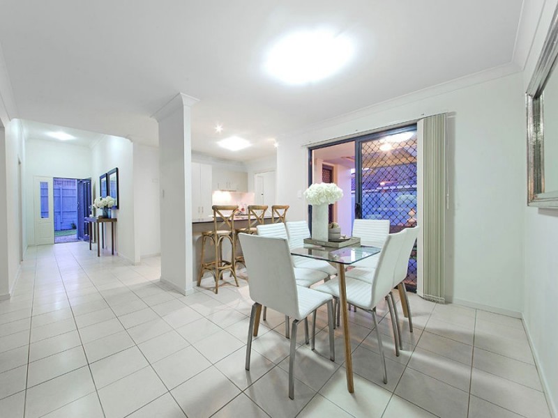 81 Williams St, Wakerley QLD 4154