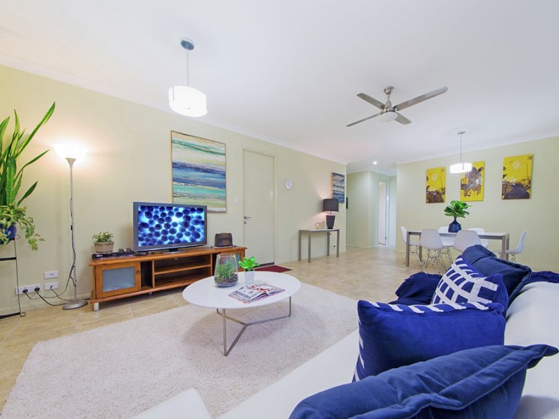 32 Higgs Circuit, Wynnum West QLD 4178