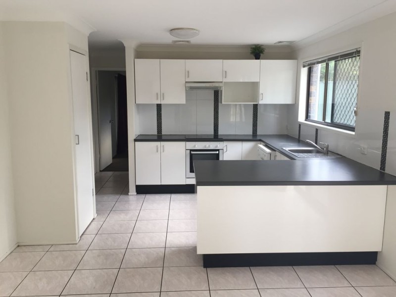 10 Dapper St, Sunnybank Hills QLD 4109