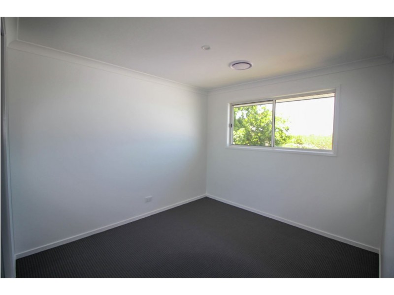 32 Kitchener St, Wynnum QLD 4178