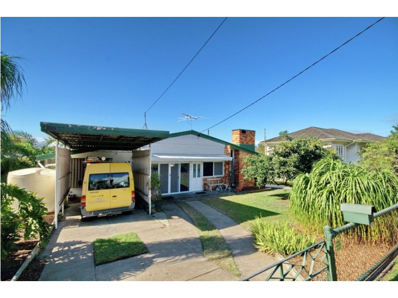 15 Fisher Street, Manly QLD 4179