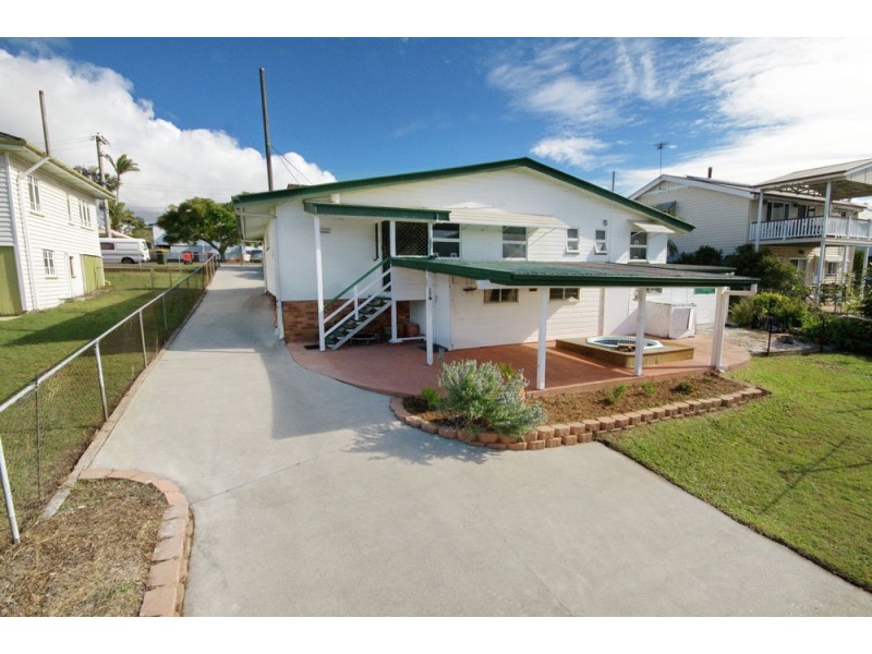 15 Fisher Street, Manly QLD 4179