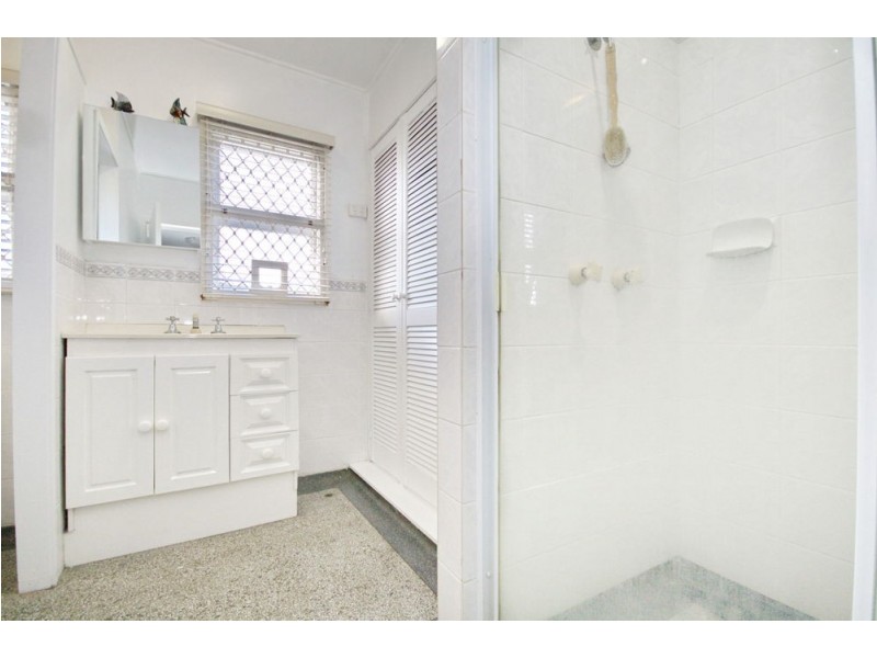 15 Fisher Street, Manly QLD 4179