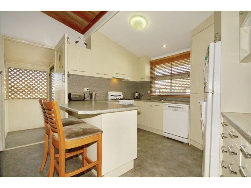 15 Fisher Street, Manly QLD 4179