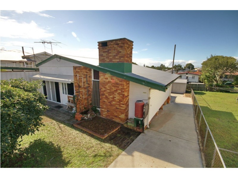 15 Fisher Street, Manly QLD 4179