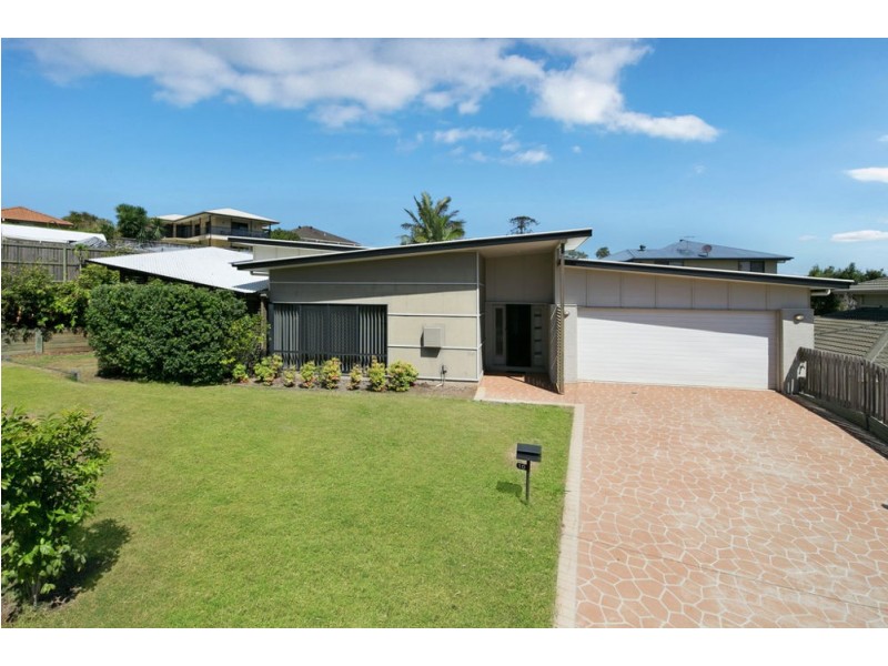 10 Dawson Drive, Manly West QLD 4179