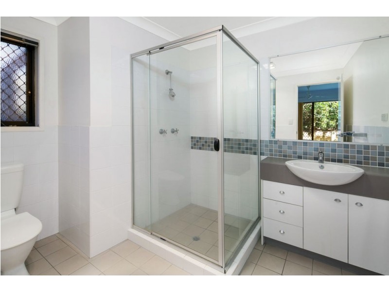 10 Dawson Drive, Manly West QLD 4179