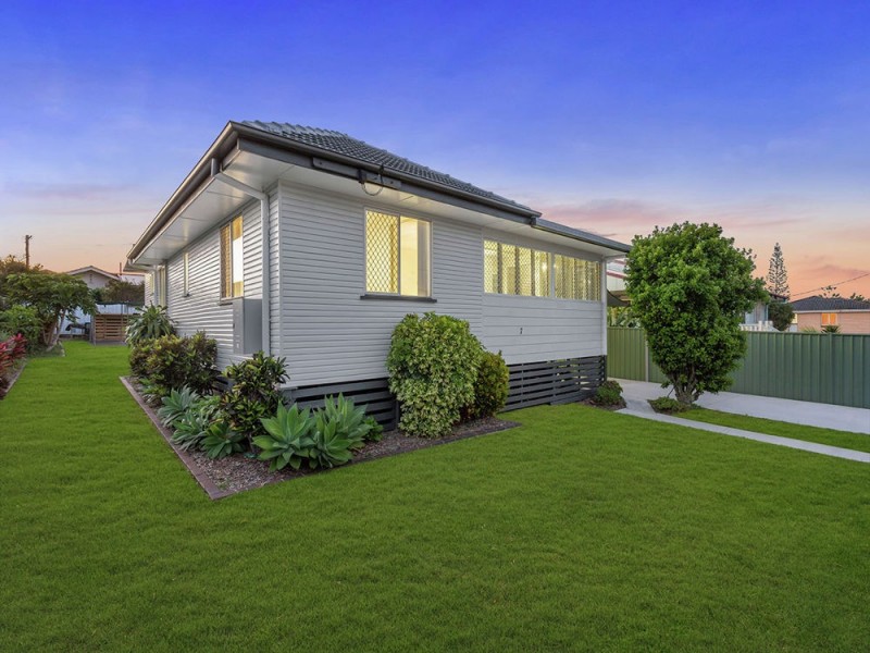 7 Brockworth Street, Wynnum West QLD 4178