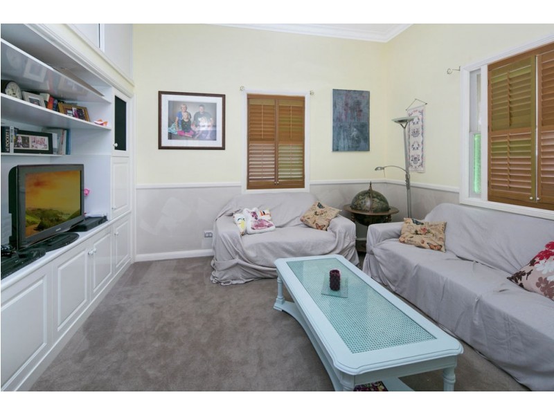 28 Kingsley Tce, Wynnum QLD 4178