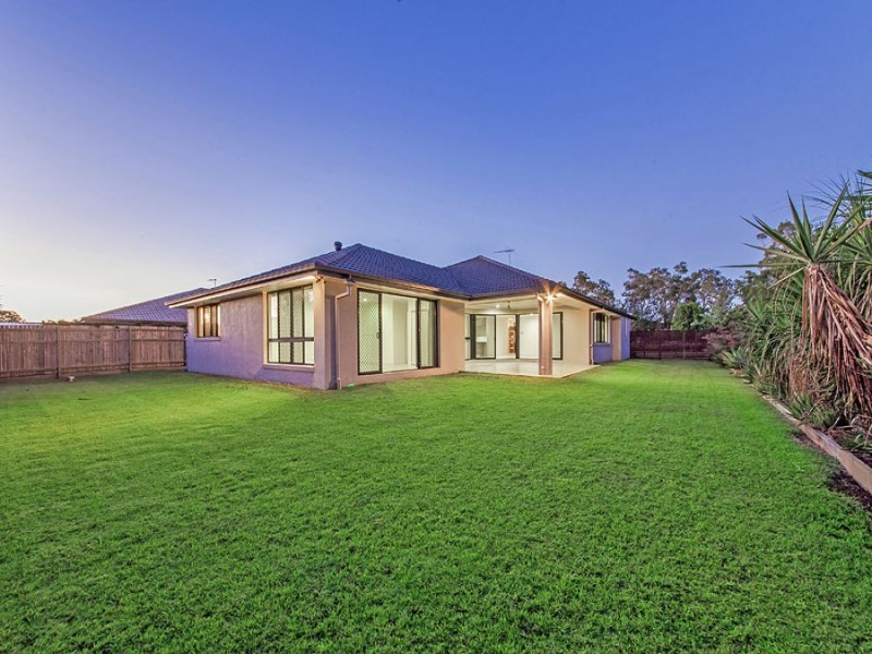 39 Higgs Circuit, Wynnum West QLD 4178