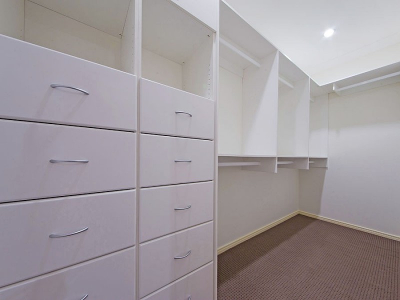 39 Higgs Circuit, Wynnum West QLD 4178