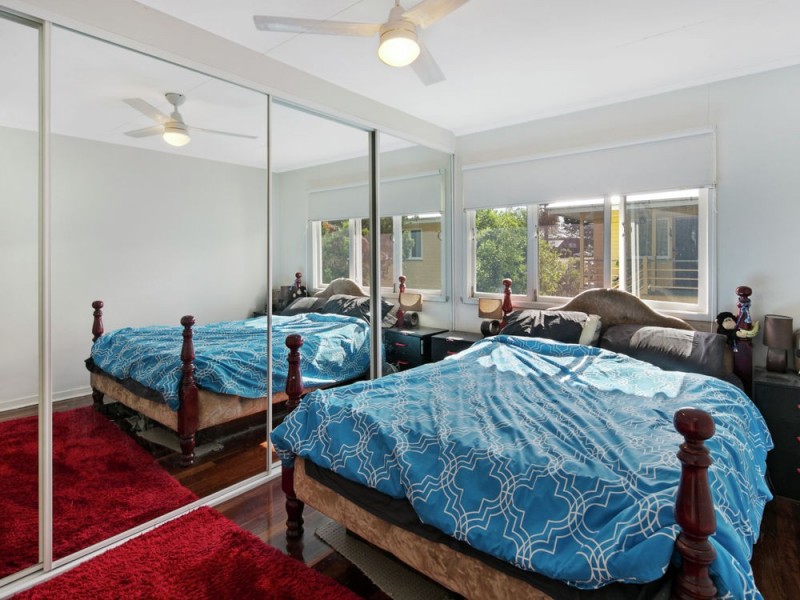 28 Gateway Street, Wynnum West QLD 4178
