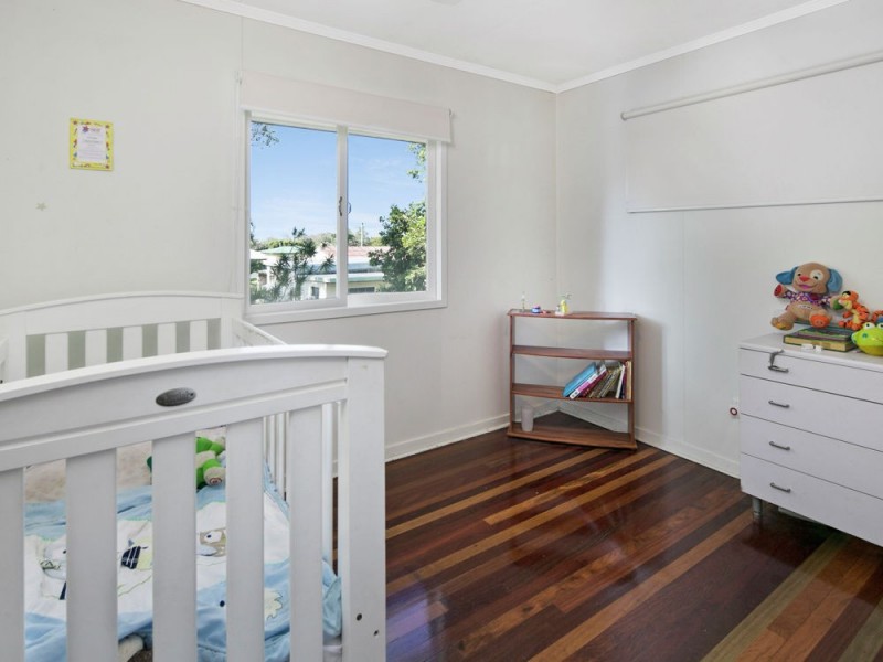 28 Gateway Street, Wynnum West QLD 4178