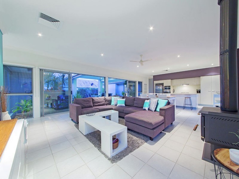 13 Macquarie Street, Wakerley QLD 4154