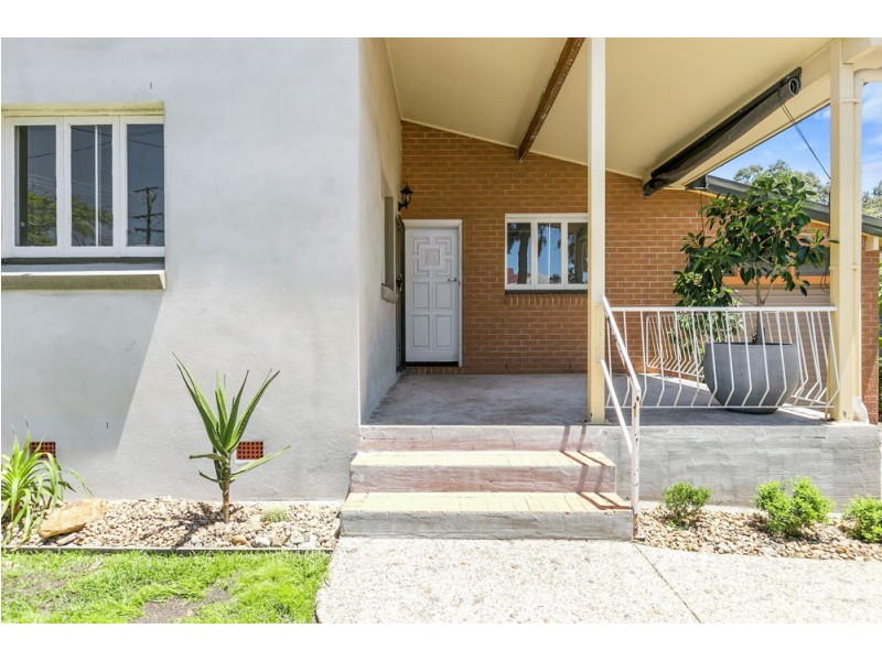 35 Tingalpa Street, Wynnum West QLD 4178