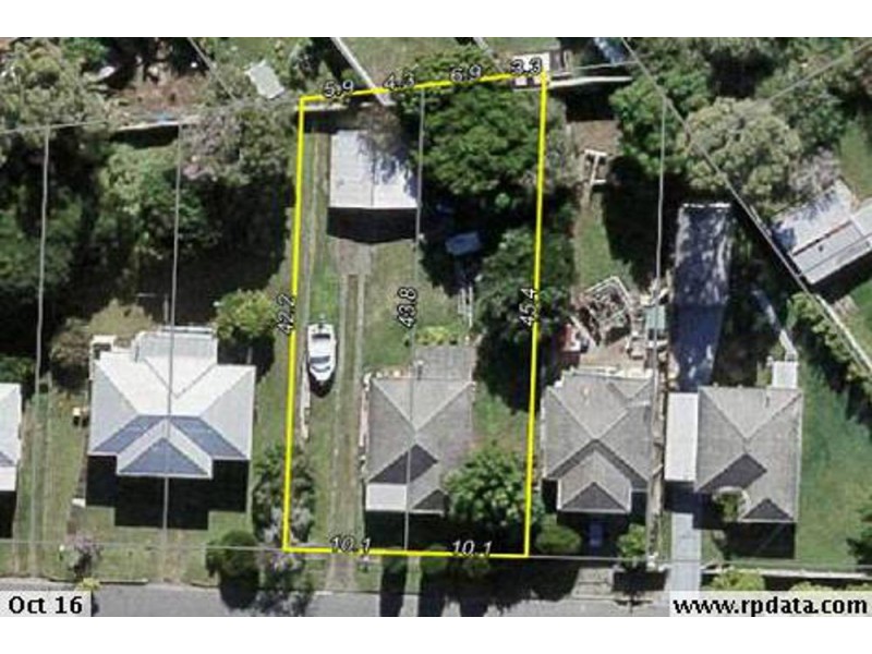 125 Selina St, Wynnum QLD 4178