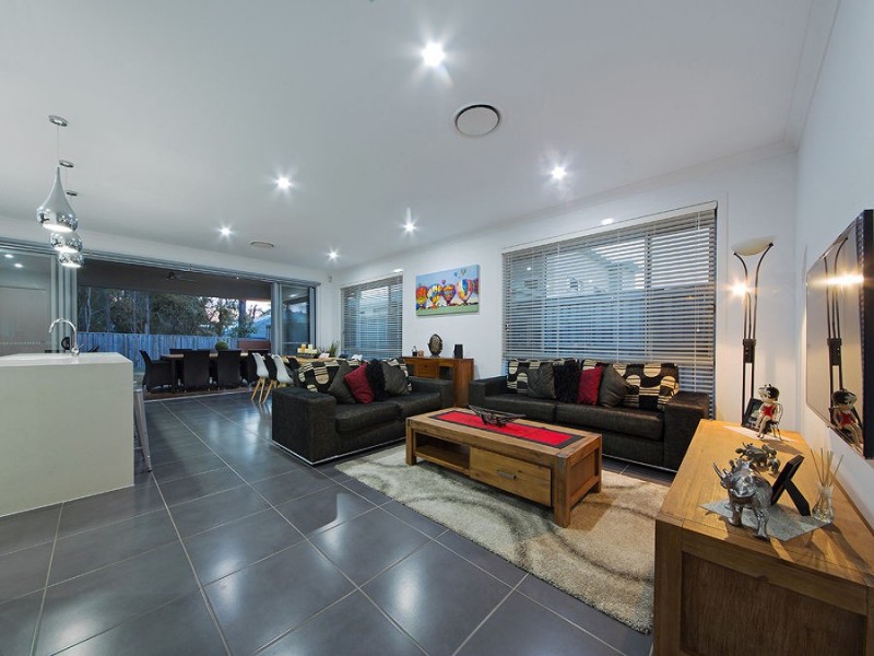 19 Gardenia Place, Wakerley QLD 4154