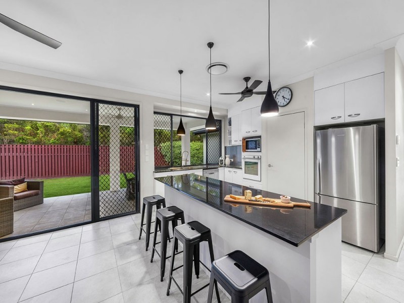 63 Red Gum Crescent, Wakerley QLD 4154