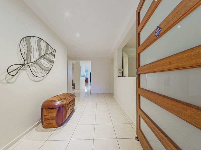 12 Blue Gum Place, Wakerley QLD 4154