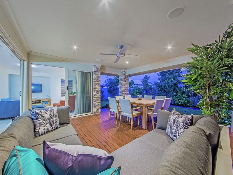 12 Blue Gum Place, Wakerley QLD 4154