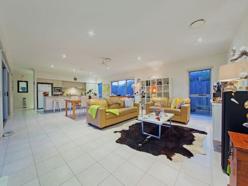 35 Watervale Parade, Wakerley QLD 4154