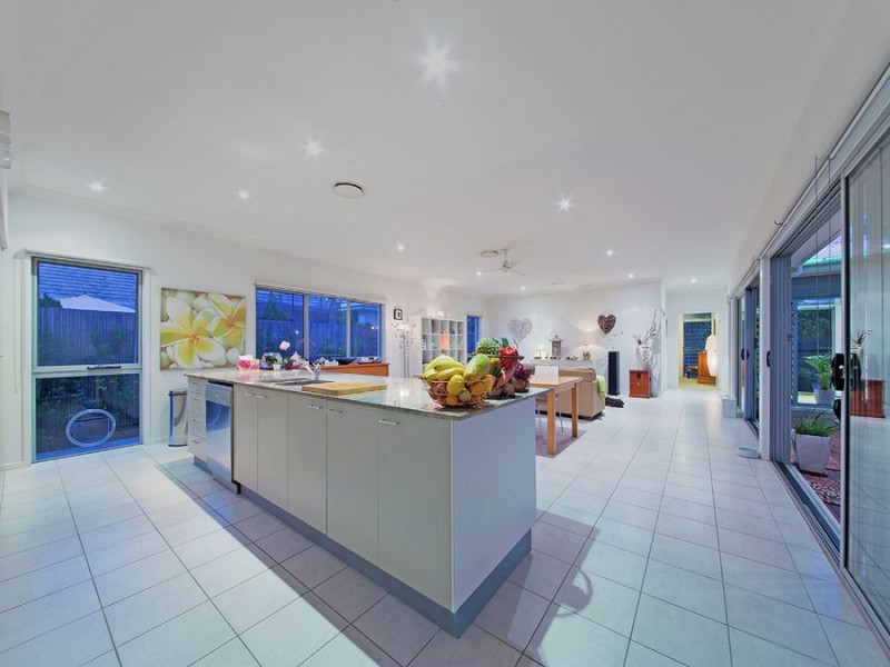 35 Watervale Parade, Wakerley QLD 4154