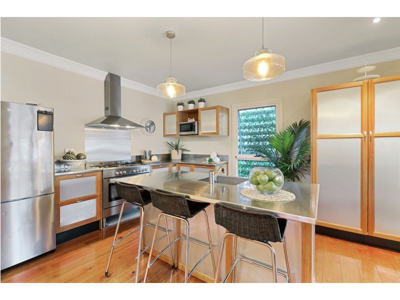 103a Waterview Ave, Wynnum QLD 4178