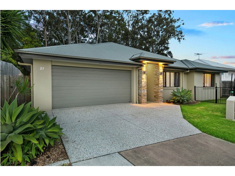27 Bridgewater Pl, Lota QLD 4179