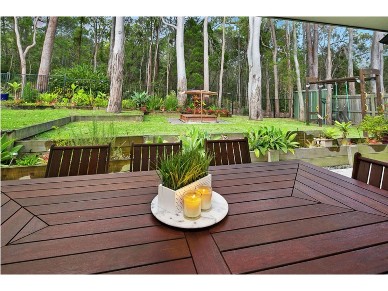 27 Bridgewater Pl, Lota QLD 4179