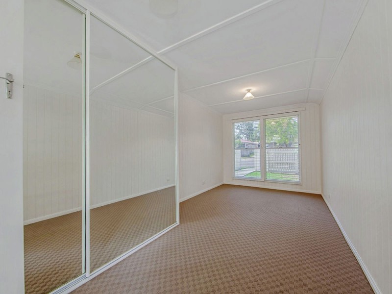 36 Madgwick Street, Wynnum QLD 4178