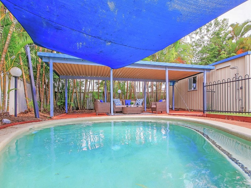 36 Madgwick Street, Wynnum QLD 4178
