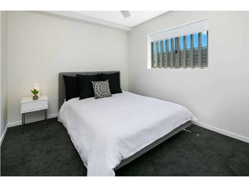 11 Besham Parade, Wynnum QLD 4178