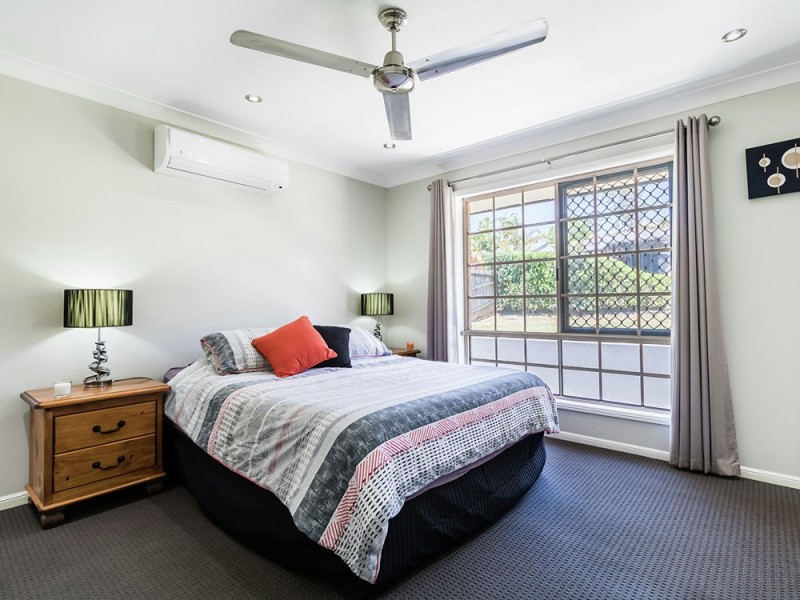 175 Castile Crescent, Edens Landing QLD 4207