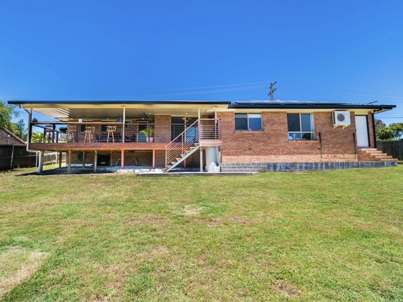 175 Castile Crescent, Edens Landing QLD 4207