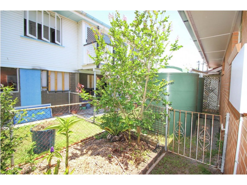 166 Randall Rd, Wynnum West QLD 4178