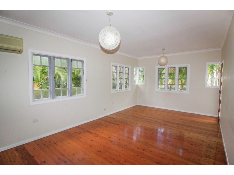 107 Besham Parade, Wynnum QLD 4178