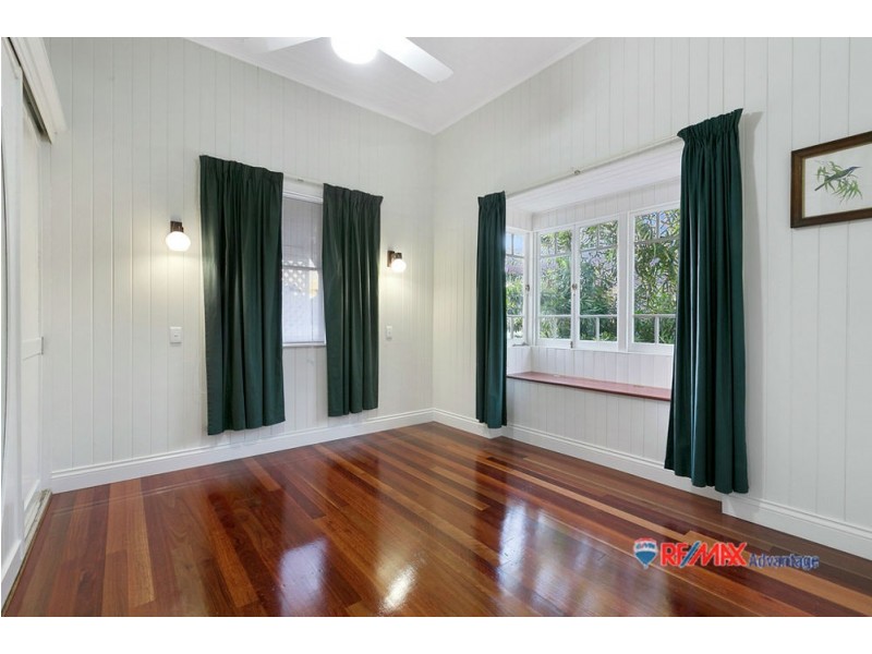 36 Tangorin St, Wynnum QLD 4178