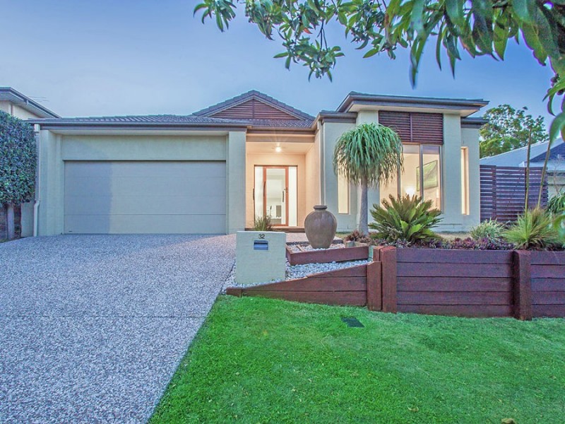 32 Figtree Place, Wakerley QLD 4154