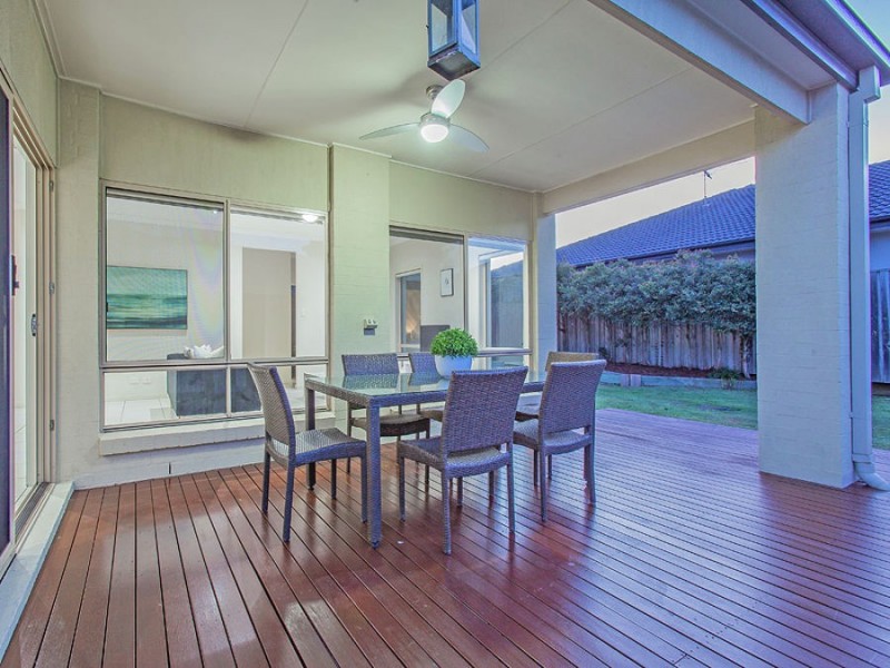 32 Figtree Place, Wakerley QLD 4154