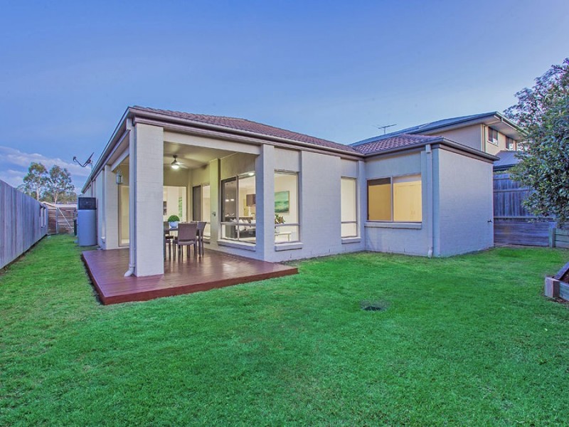 32 Figtree Place, Wakerley QLD 4154