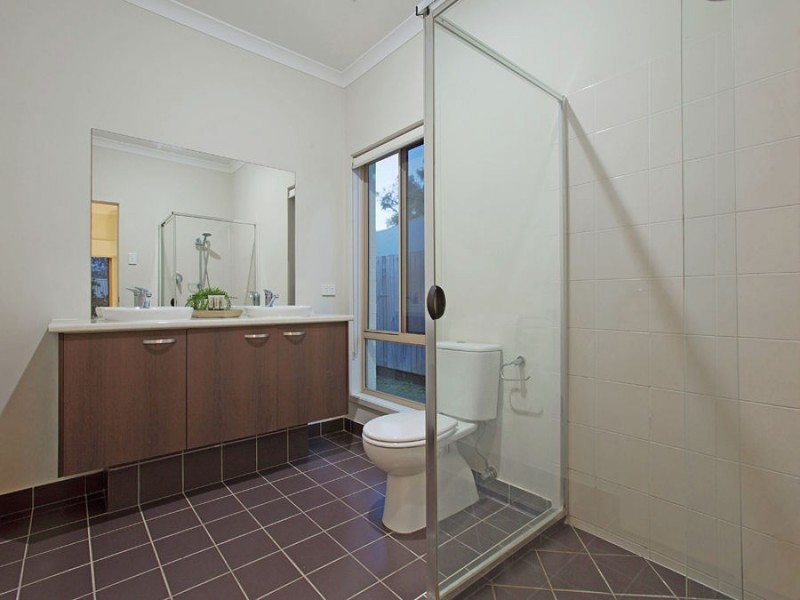 32 Figtree Place, Wakerley QLD 4154
