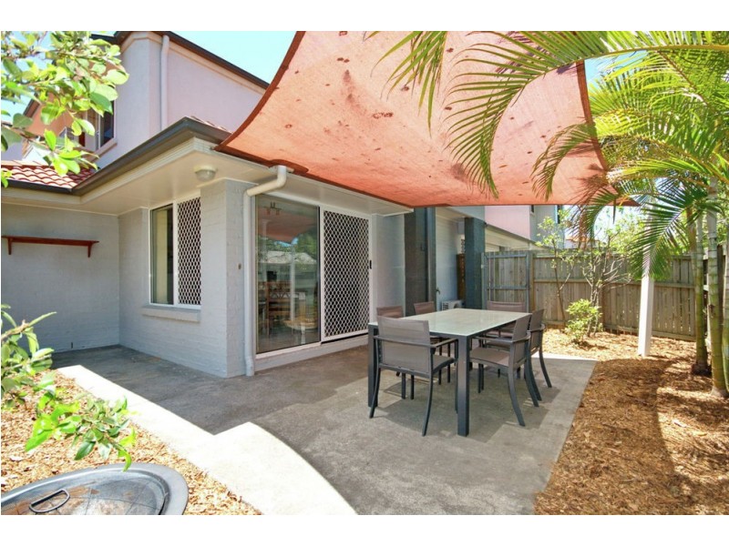 22/83 Dibar Street, Wynnum QLD 4178